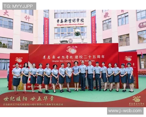 小张足球的成长之路从校园到职业联赛的奋斗与梦想